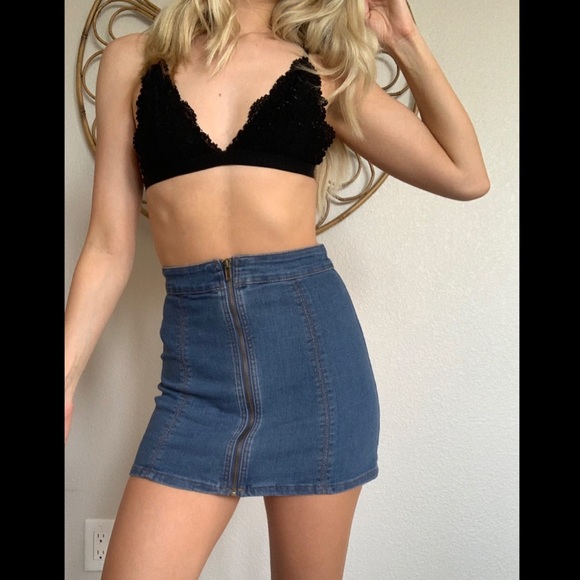 Forever 21 Dresses & Skirts - Zip-Front Denim Mini Skirt